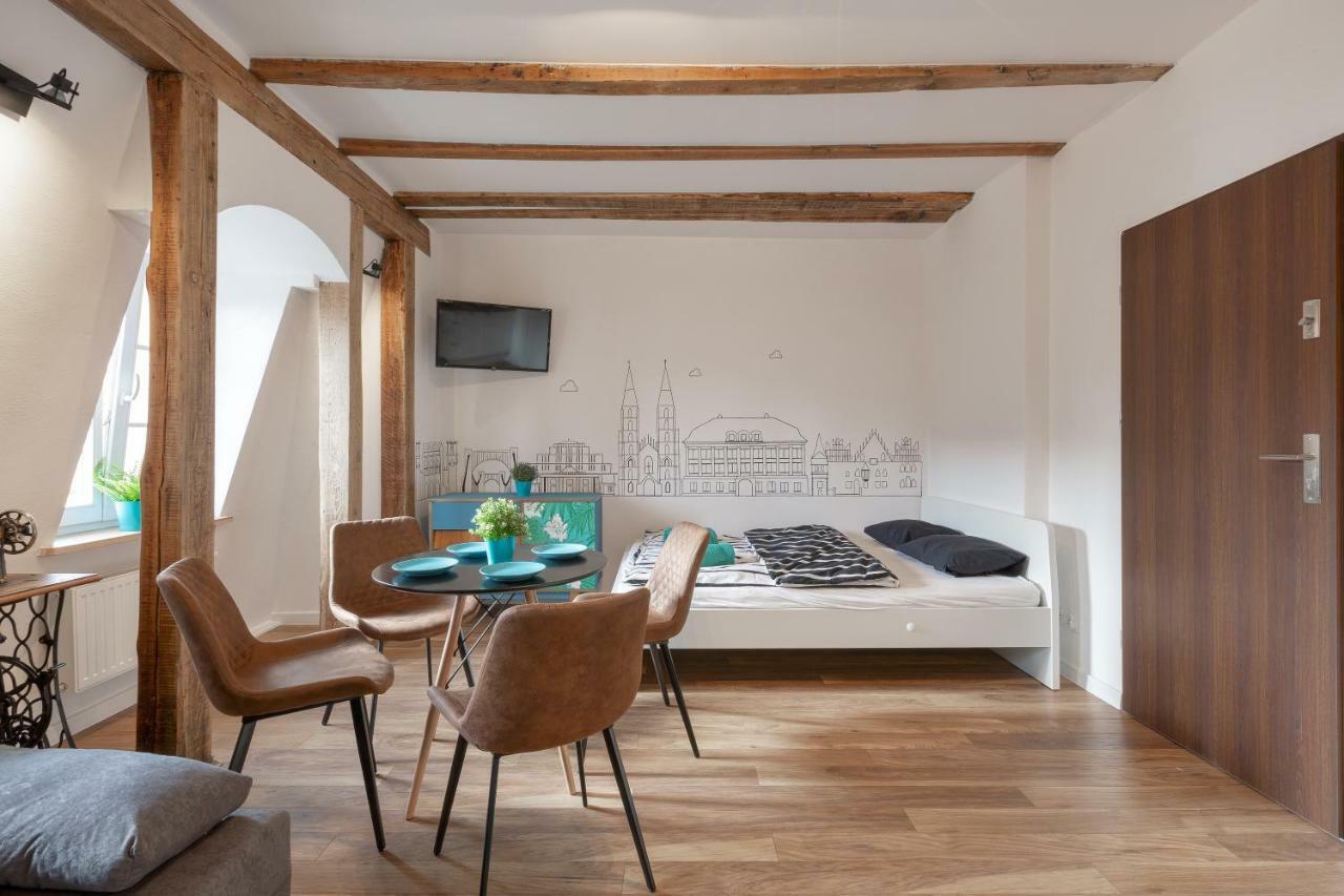 Retro House - StayinWrocław Kültér fotó